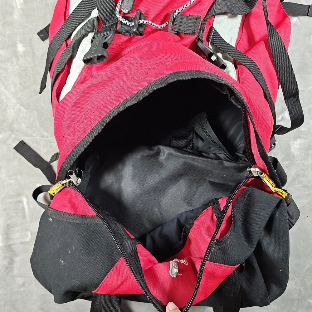 Vintage The North Face Backpack Compact 65 Red Black Padded Hiking Bag Hip Belt